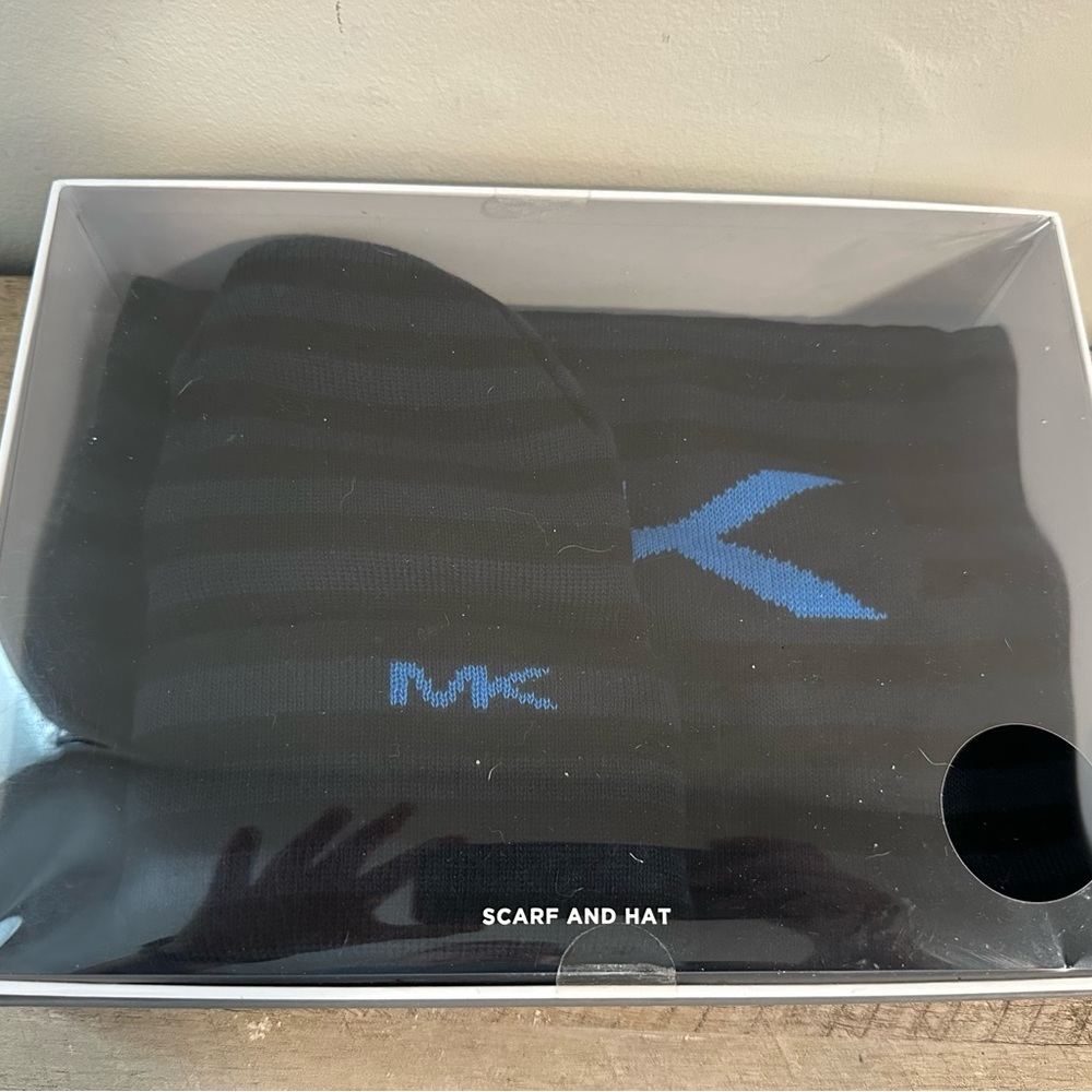 Michael Kors Black and Blue hat and scarf  Set